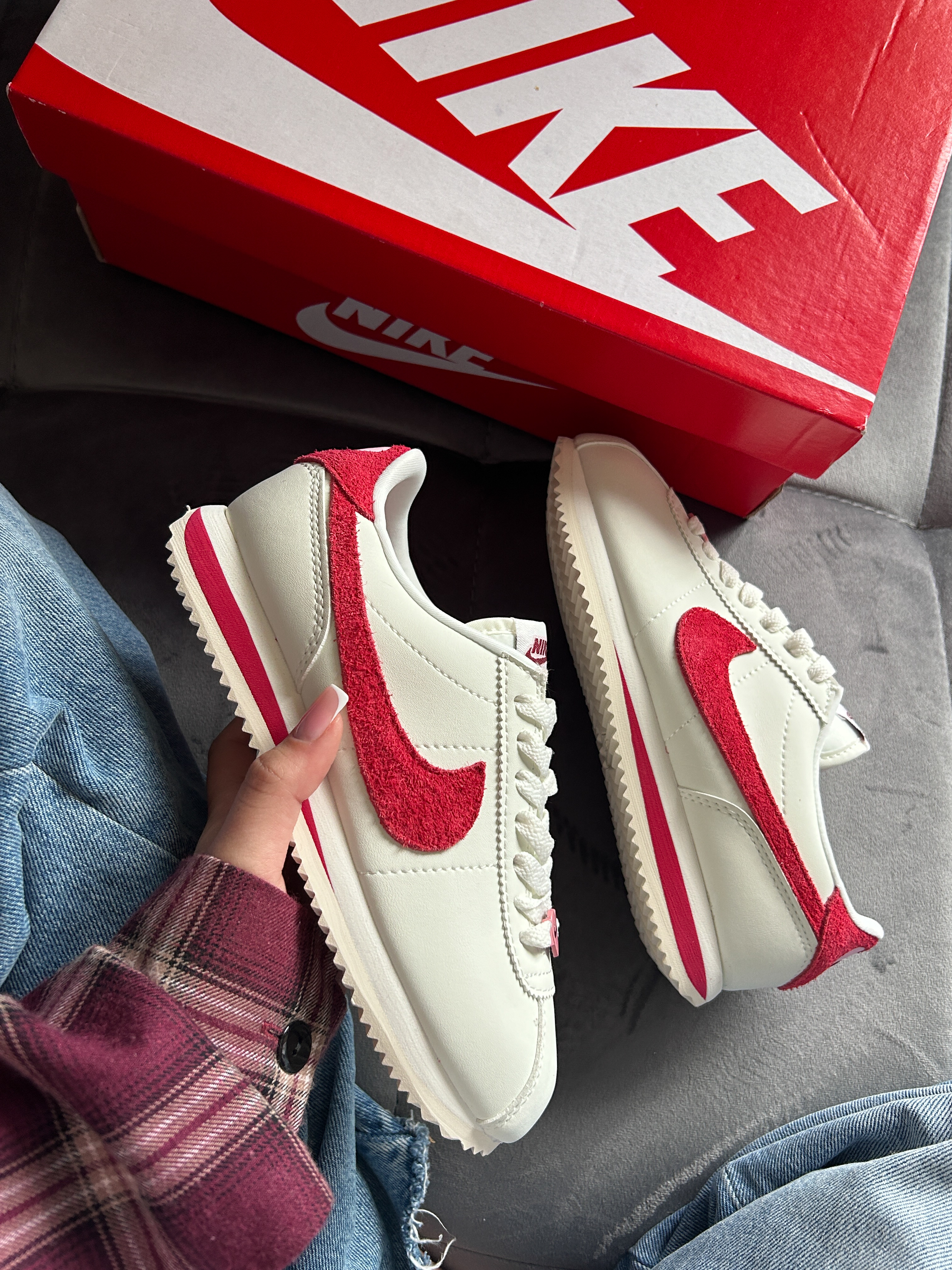 Nike Cortez 'Valentine's Day' FZ5167-133 — головне фото товару