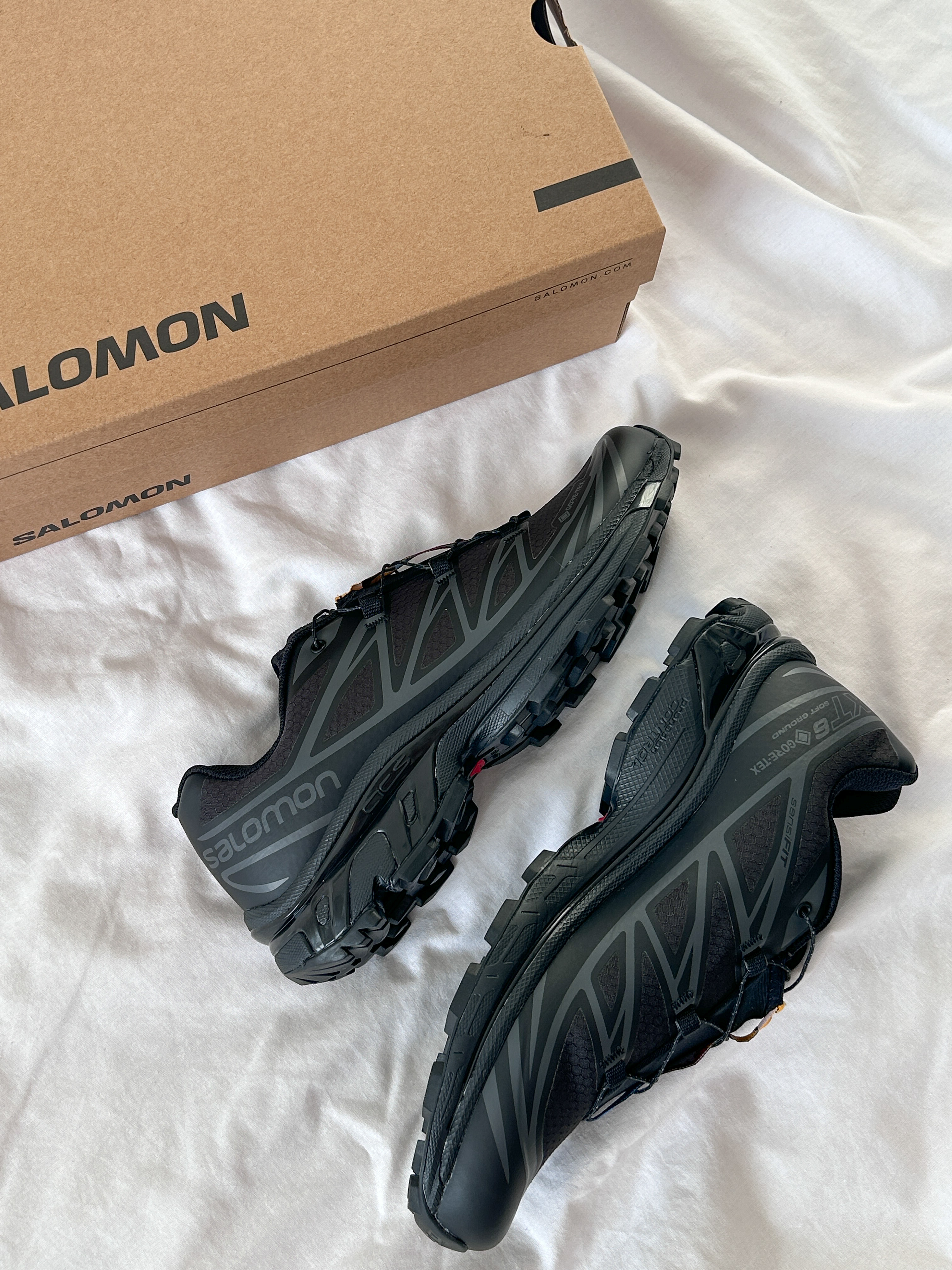 Salomon XT-6 'Triple Black' Gore-Tex — головне фото товару