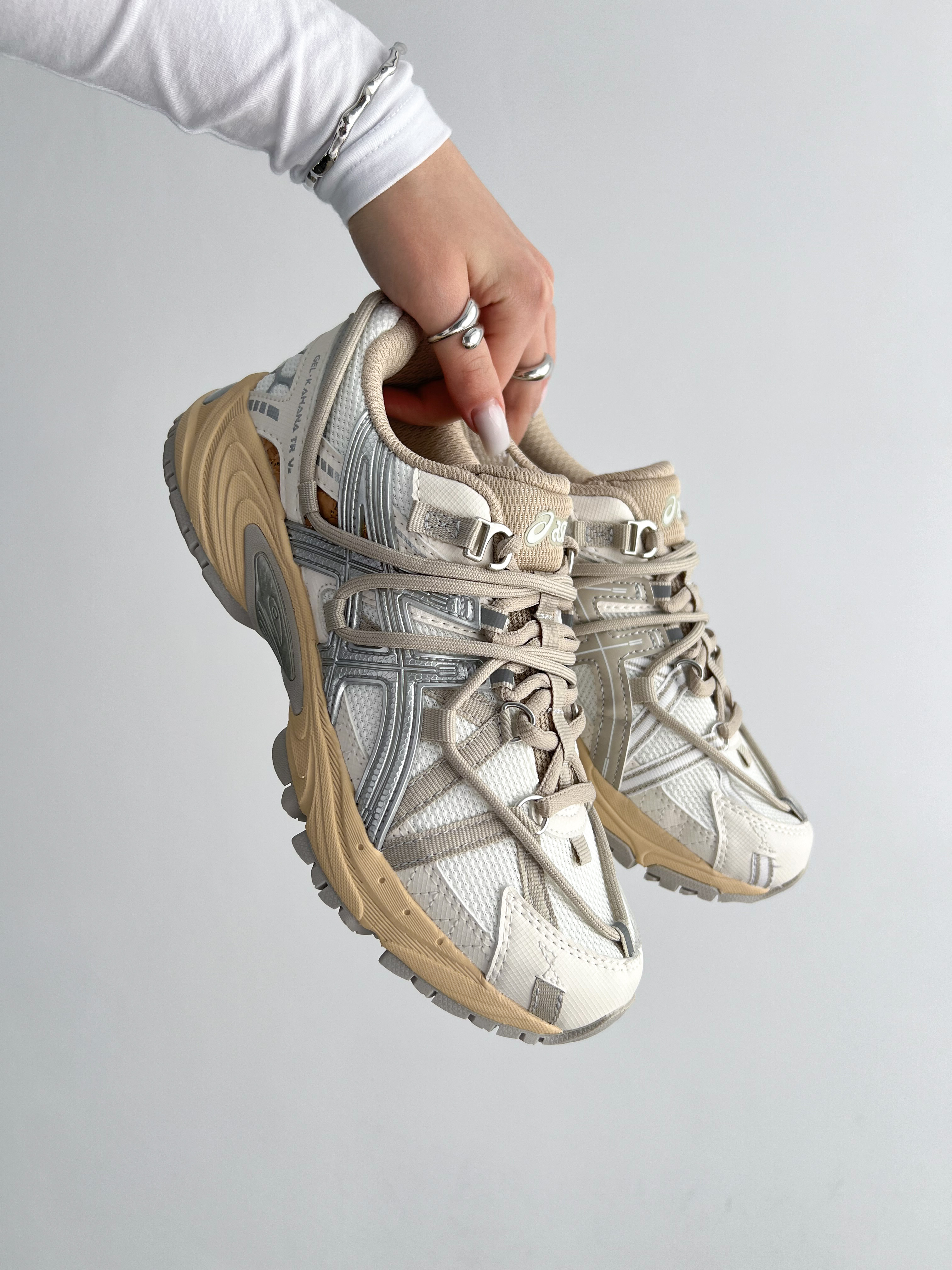 Asics Gel Kahana TR V2 'Cream Pure Silver' — головне фото товару