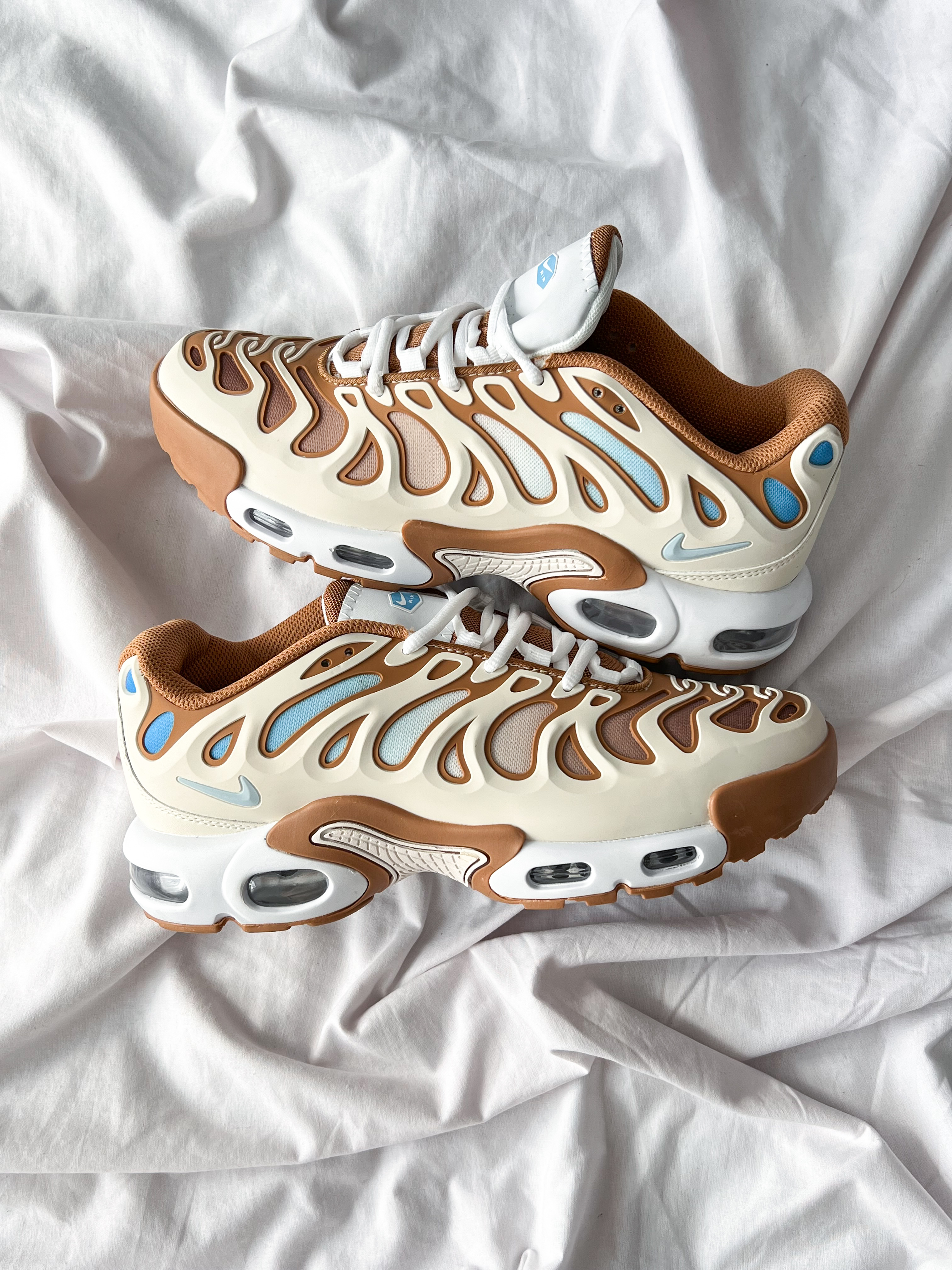 Nike Air Max Plus Drift 'Phantom Cacao Wow' — головне фото товару