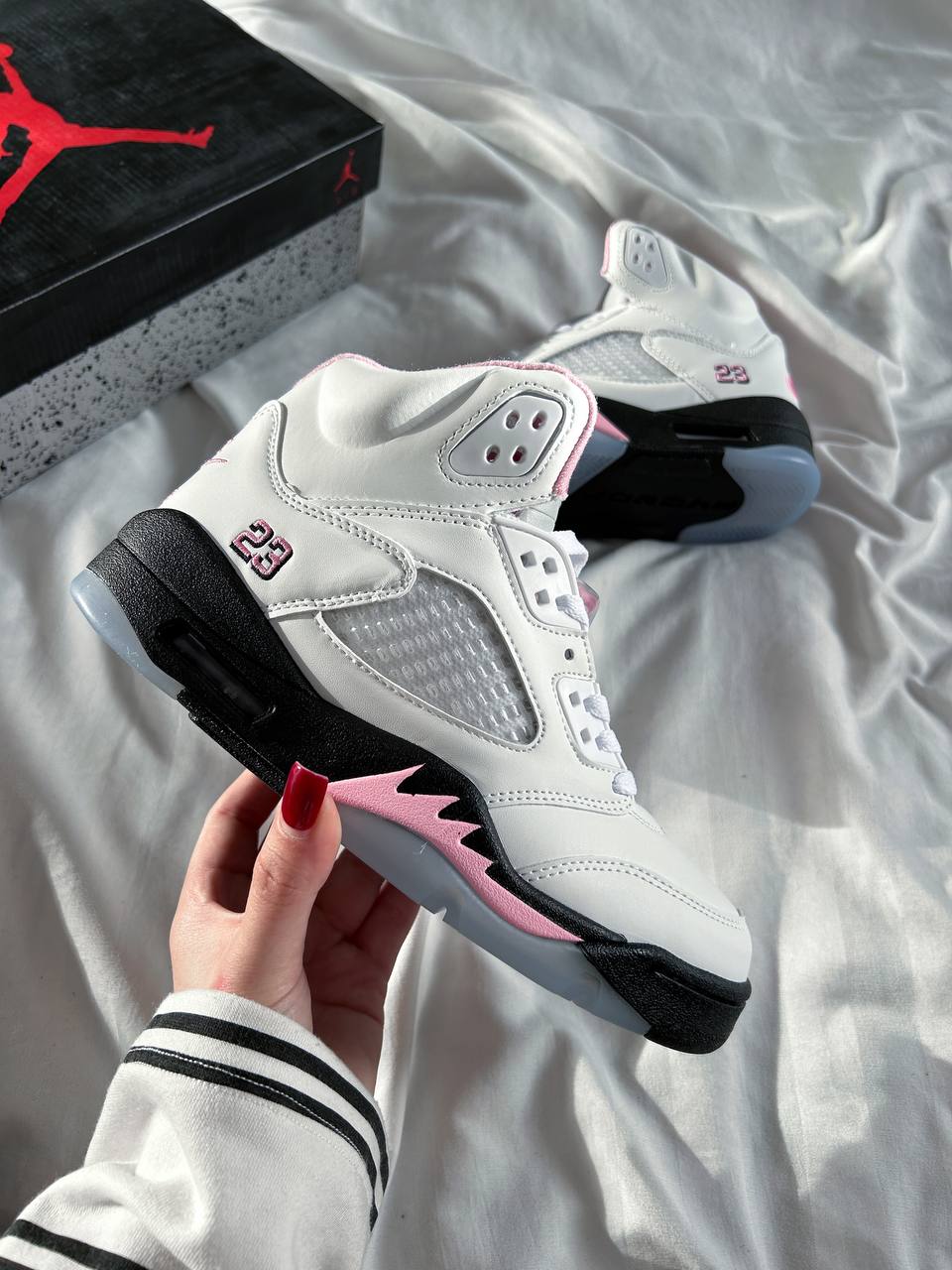 Nike Air Jordan 5 Retro '35th Anniversary' HQ7978-102 — головне фото товару