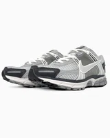 Nike Zoom Vomero 5 Grey — головне фото товару