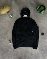 Куртка Stone Island — головне фото товару