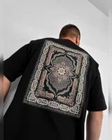 Sane Футболка чорна (carpet3) — головне фото товару