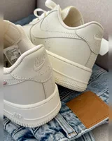 Nike Air Force 1 Molten Pink — головне фото товару