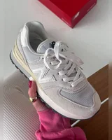 New Balance 574 Beige — головне фото товару