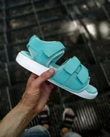 Adidas Сандалі ADILETTE — головне фото товару