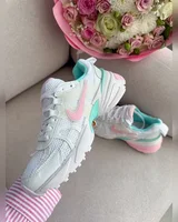 Nike V2K Runtekk White/Pink — головне фото товару