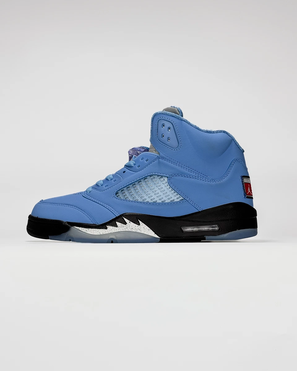 Nike Air Jordan 5 Retro 'UNC University Blue' — головне фото товару