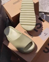 Adidas Yeezy Resin 2 — головне фото товару