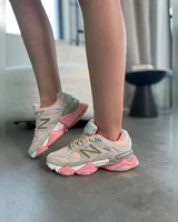 New Balance 9060 pink white — головне фото товару
