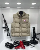 Жилет Canada Goose — головне фото товару