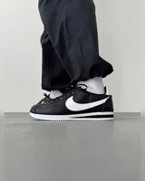Nike Cortez Basic Black/White — головне фото товару