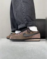 Nike Cortez Brown Black — головне фото товару