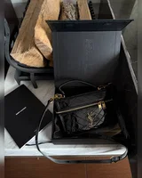 Saint Laurent Gaby Vanity Lacquered Leather Bag Black (Брендована коробка) 18 x 11 x 7 — головне фото товару
