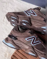 New Balance 9060 Brown Ice — головне фото товару
