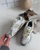 New Balance 204L White/Metallic/Beige — головне фото товару