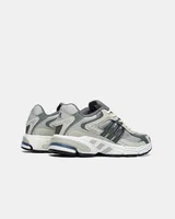 Adidas Response Grey — головне фото товару