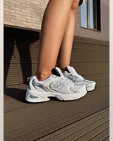 New Balance 530 white grey — головне фото товару