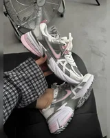 Nike V2K Runtekk Beige/Grey/Pink — головне фото товару