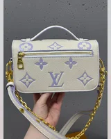 Louis Vuitton Pochette Metis East West Latte Bubble Tea With Wallet and Key Case 20,5 x 12 x 6 см — головне фото товару