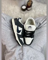 Nike dunk kaws dark blue — головне фото товару