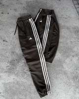 Костюм Adidas — головне фото товару