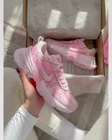 Nike V2K Runtekk Pink Flowers — головне фото товару