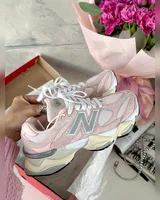 New Balance 9060 white pink — головне фото товару