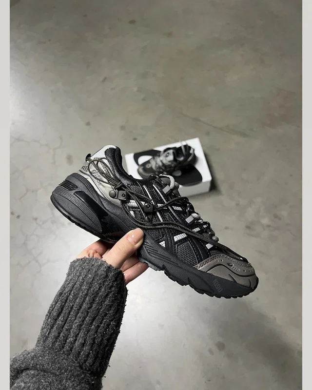 Asics gel black — головне фото товару