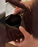 Miu Miu Wander Matelassé Nappa Suede Mini Hobo Bag Brown 21 х 23 х 7 — головне фото товару