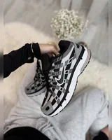 Nike P6000 GORE-TEX black white grey — головне фото товару