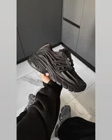Adidas Pharrell Williams x Adidas Adistar Jellyfish "Triple Black" — головне фото товару