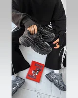 Adidas Pharrell Williams x Adidas Adistar Jellyfish "Triple Black" — головне фото товару