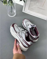 Nike Initiator Metallic/Bordo — головне фото товару