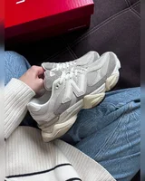 New Balance 9060 Grey — головне фото товару