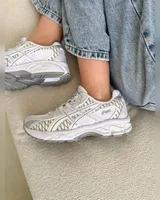 Asics gel nimbus 10.1 all white — головне фото товару