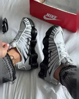 Nike Shox TL Black/White — головне фото товару