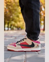 Nike SB Dunk Low x Travis Scott PlayStation Red — головне фото товару