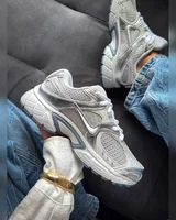 Nike V5 RNR Metallic Silver/Whute — головне фото товару