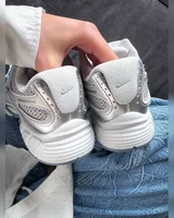 Nike V5 RNR Metallic Silver/Whute — головне фото товару