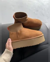 UGG Classic Dipper Low Chestnut — головне фото товару