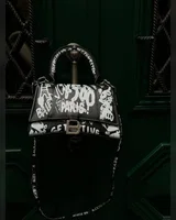 Balenciaga Hourglass Small Handbag Graffiti in Black 20 х 12 х 9 — головне фото товару
