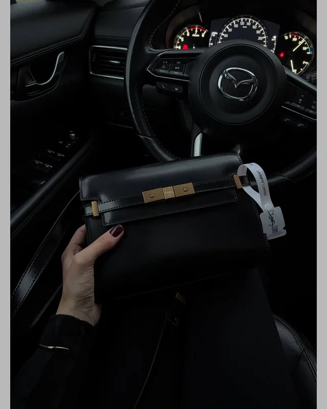 Saint Laurent Manhattan Leather Shoulder Bag Black Магнітна + Захисна — головне фото товару