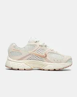 Nike V5 RNR 'Soft Pearl' — головне фото товару