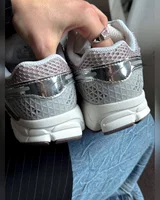 Nike Zoom Vomero 5 Silver — головне фото товару