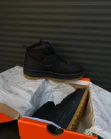 Adidas C. brown хутро — головне фото товару