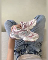 New Balance 9060 pink white — головне фото товару