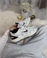 Nike P6000 GORE-TEX white beige — головне фото товару