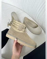 UGG Classic Mini Lace-Up Beige — головне фото товару